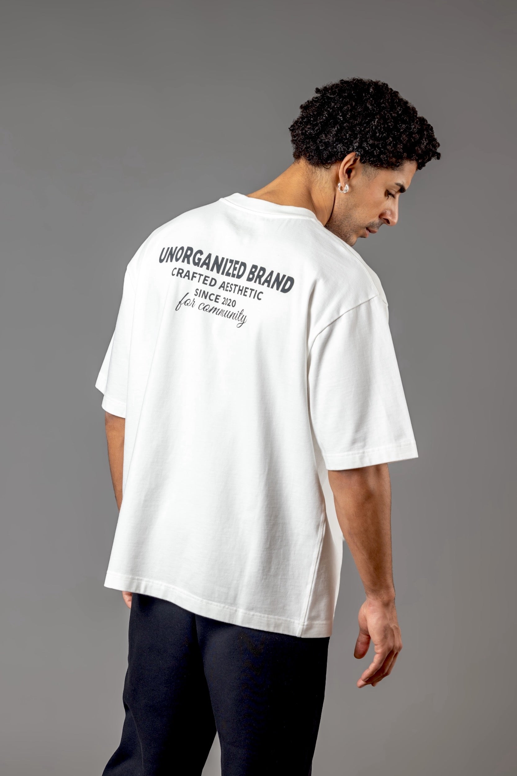 OVERSIZE COMFORT T-SHIRT “T15" OFF-WHITE BACKPRINT