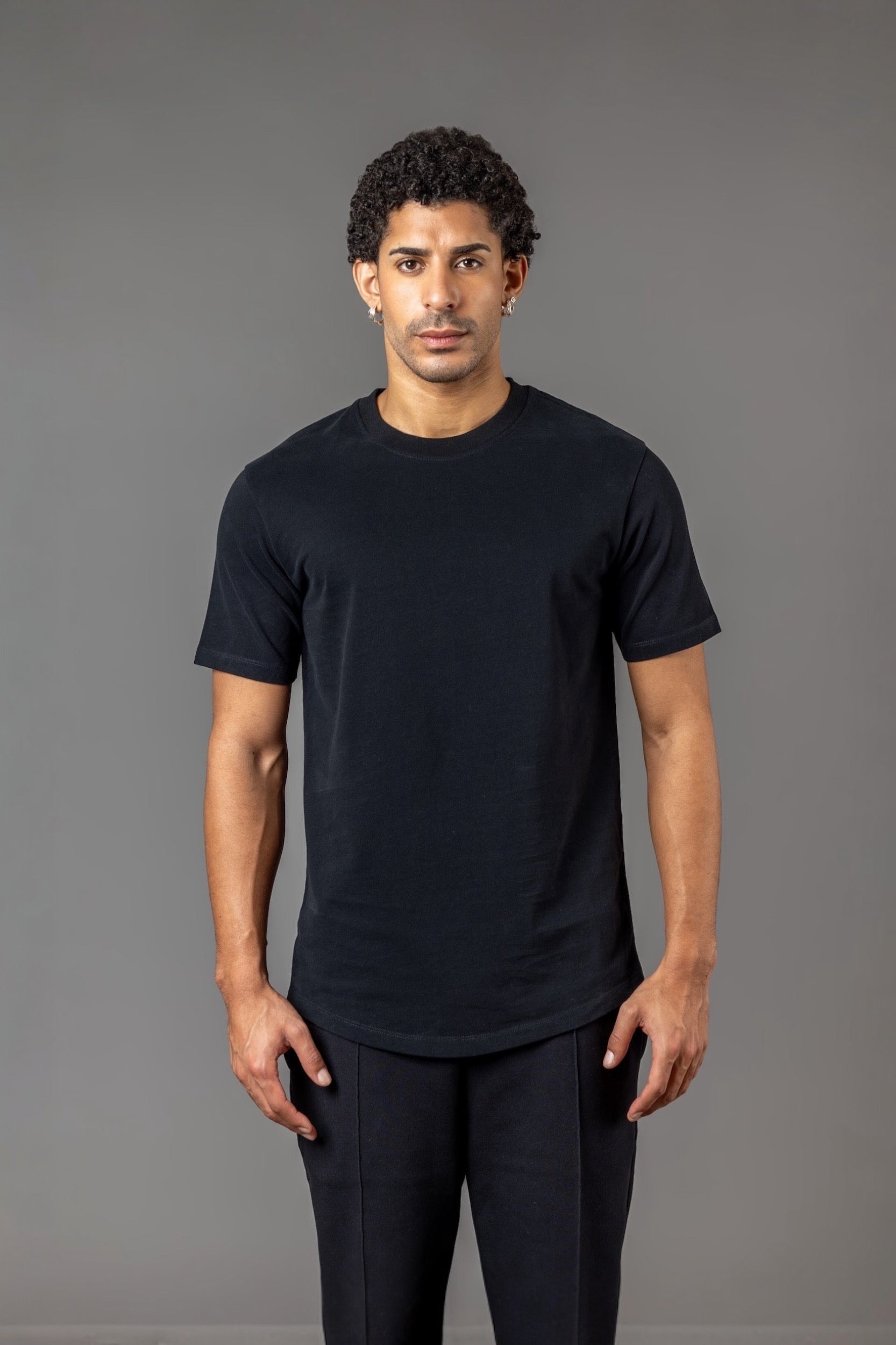 BASIC FIT T-SHIRT “T25" BLACK