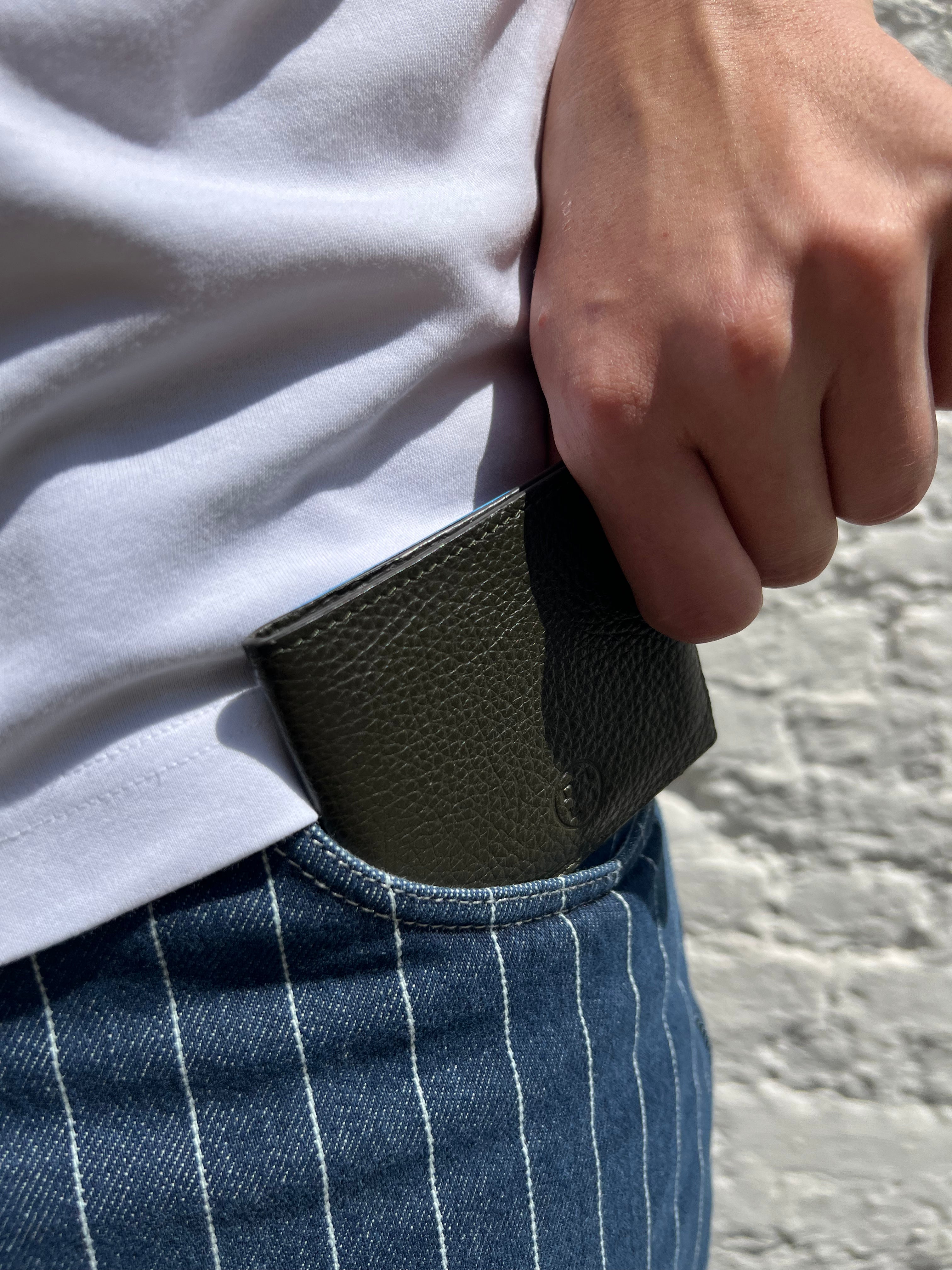 LIMITED CARD HOLDER KHAKI - UNORGANIZED BRAND®