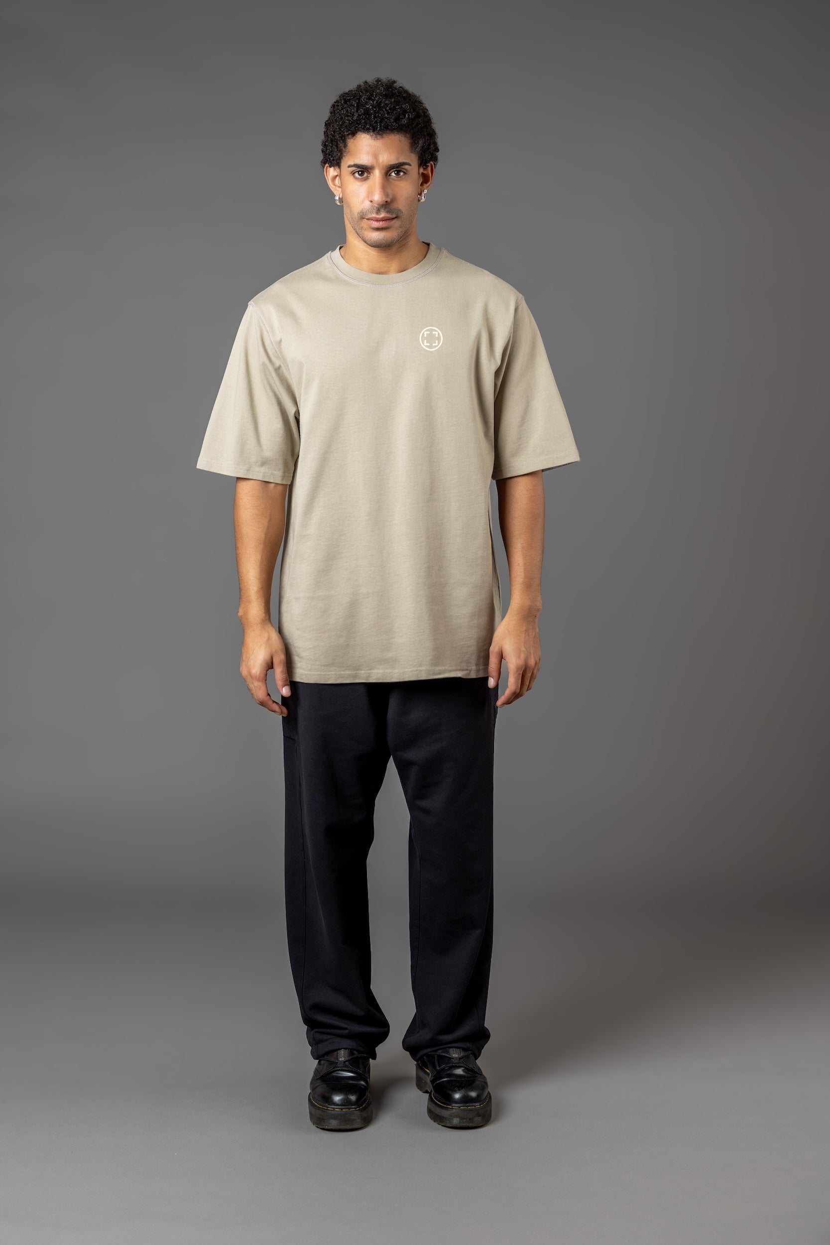 OVERSIZE LOGO T-SHIRT “T5" LIGHT KHAKI